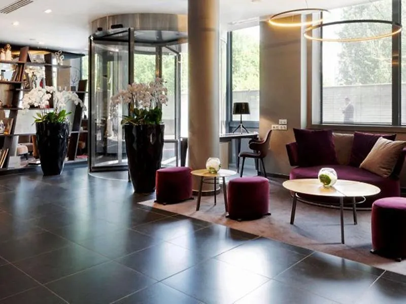 Ac Porte Maillot By Marriott