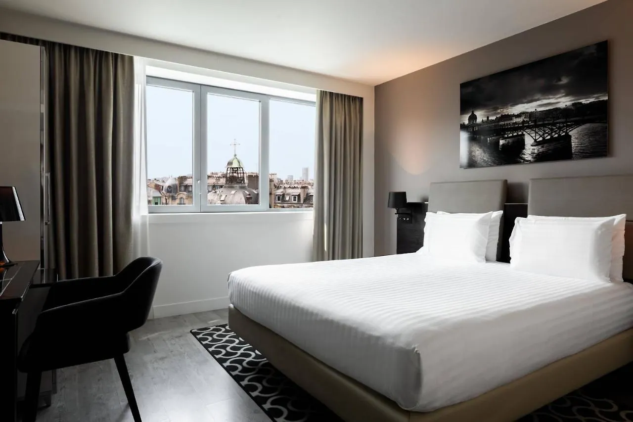 Hotel Ac Porte Maillot By Marriott París