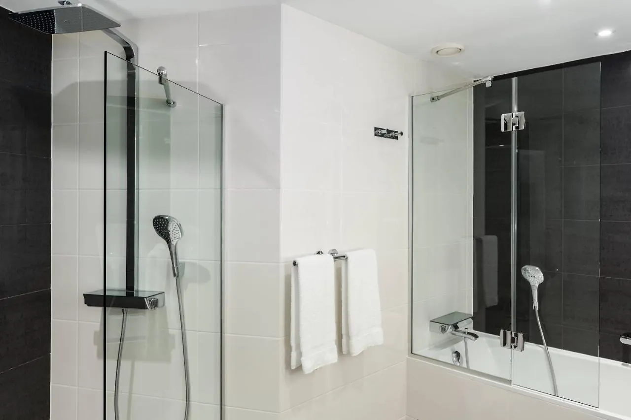 Ac Porte Maillot By Marriott