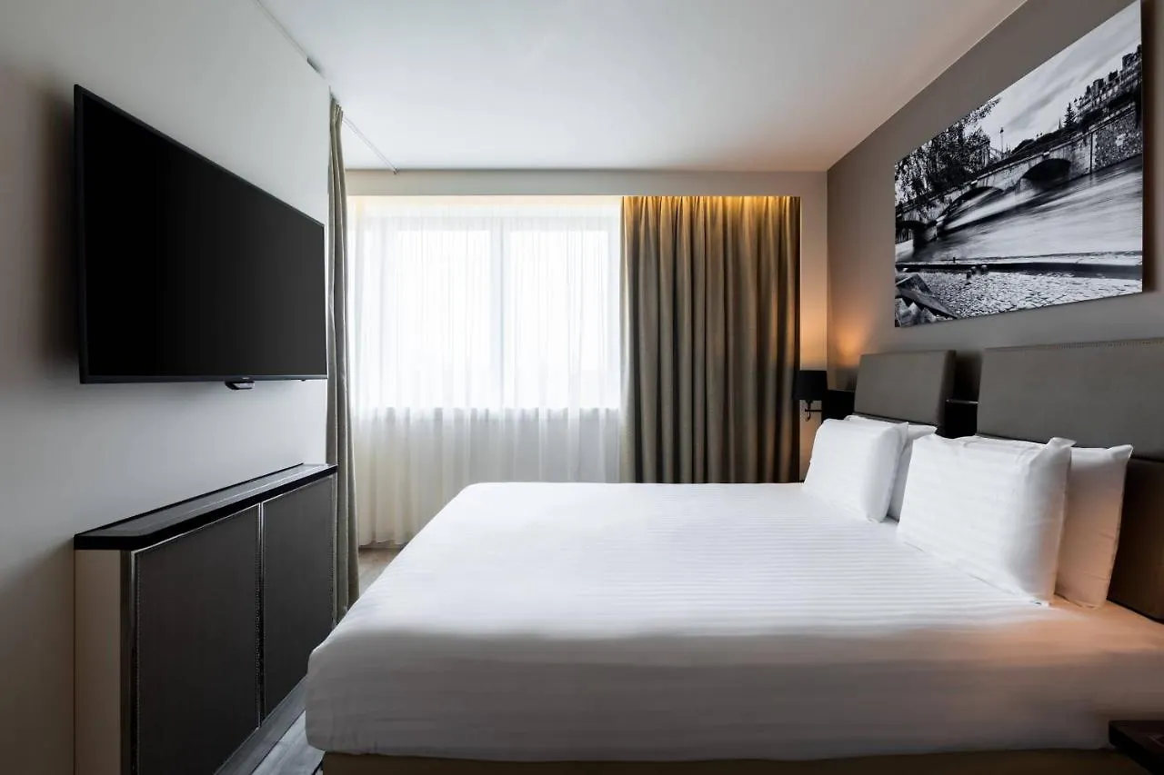 Ac Porte Maillot By Marriott 4* París