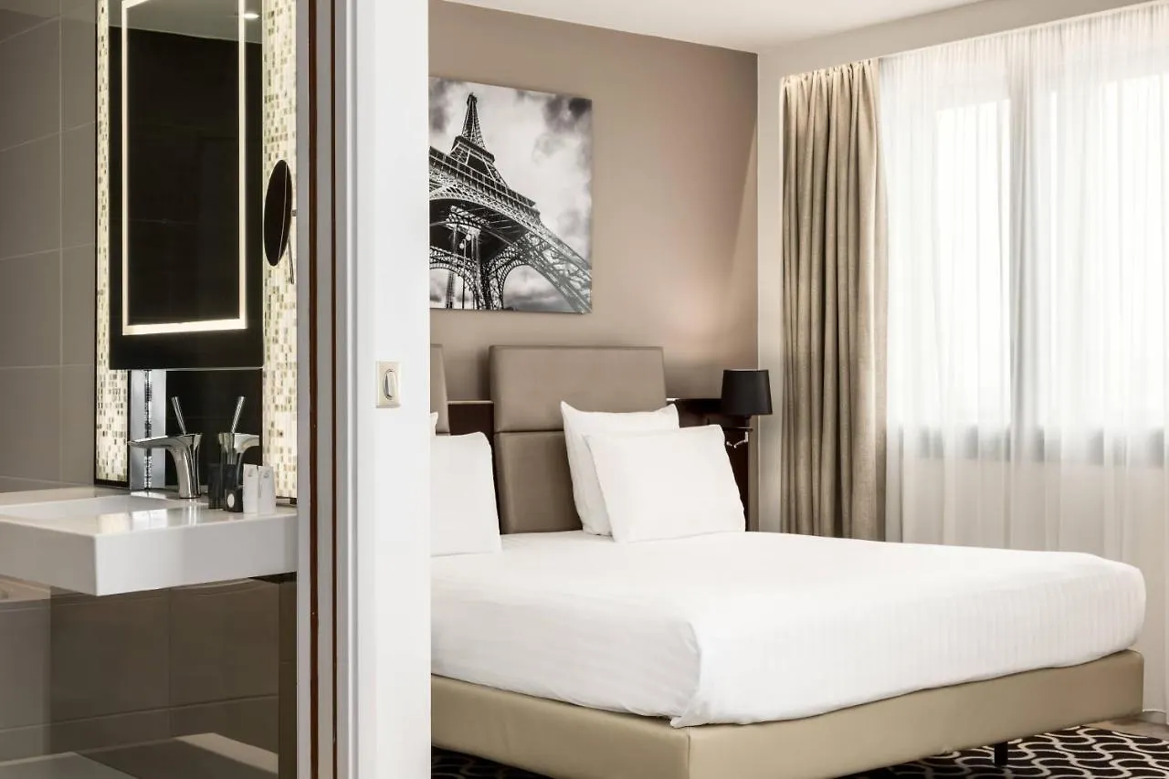 Hotel Ac Porte Maillot By Marriott