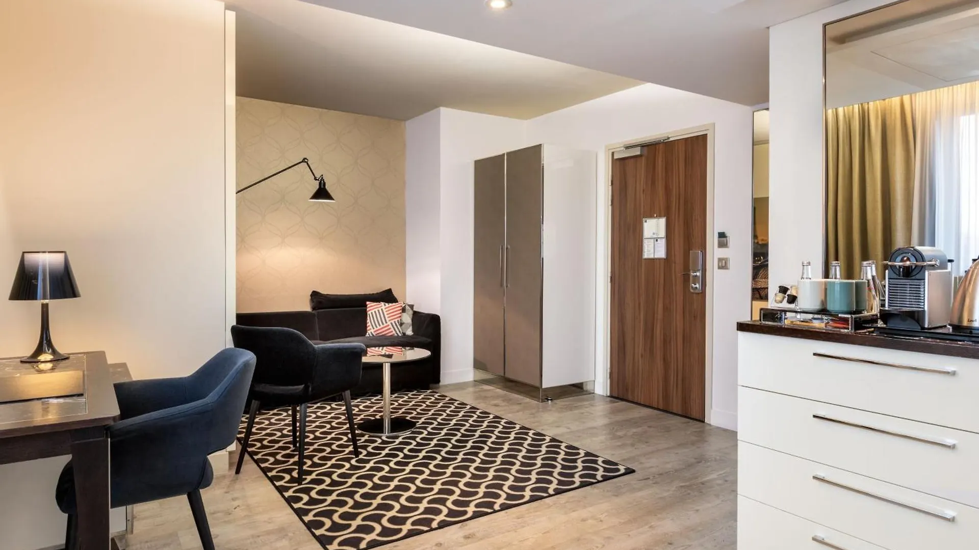 Ac Porte Maillot By Marriott 4*