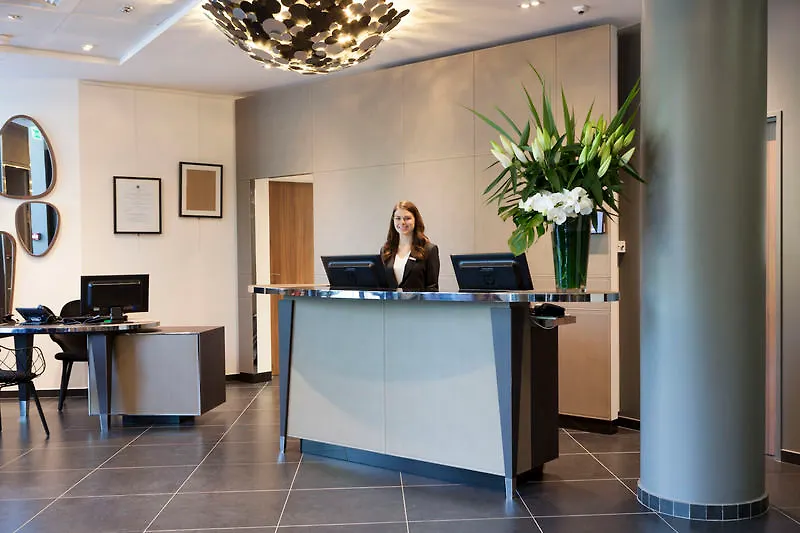 Ac Porte Maillot By Marriott Hotel Paris